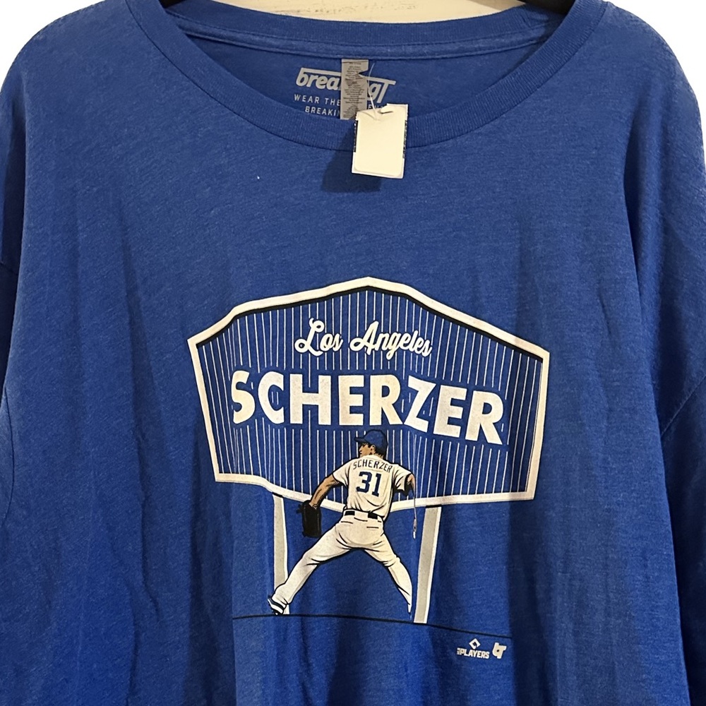 NWT Max Scherzer LA Dodgers T-shirt w/action graphic, BreakingT Wear the Moment